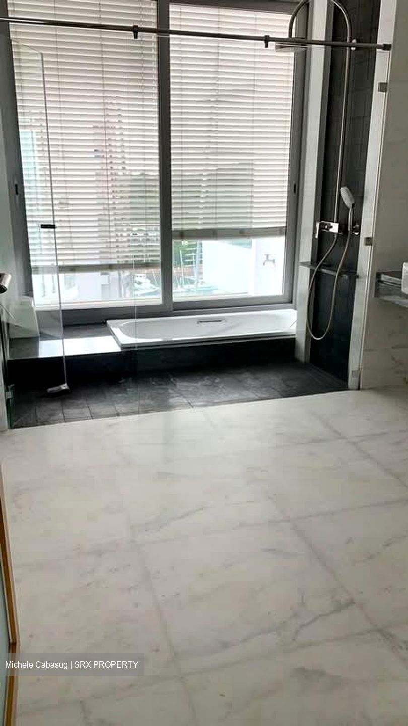 The Oceanfront @ Sentosa Cove (D4), Condominium #592596881